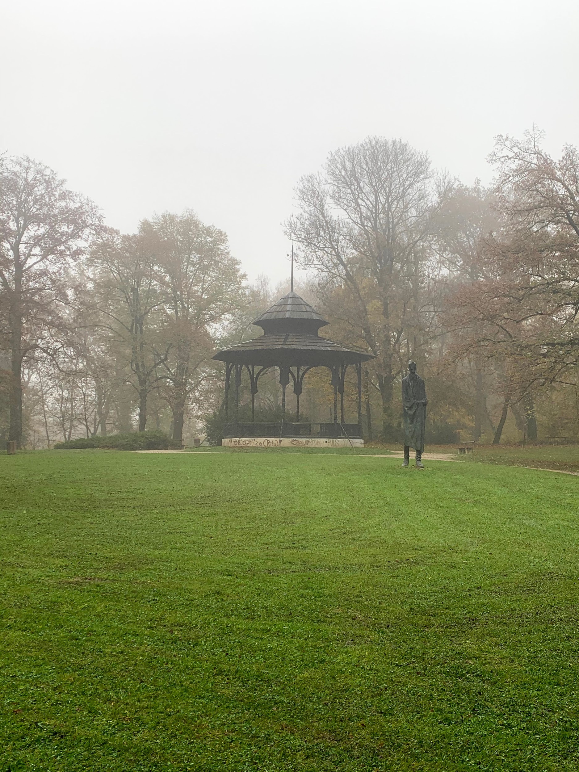 Paviljon na Tuškancu, na vrhu Nazorove